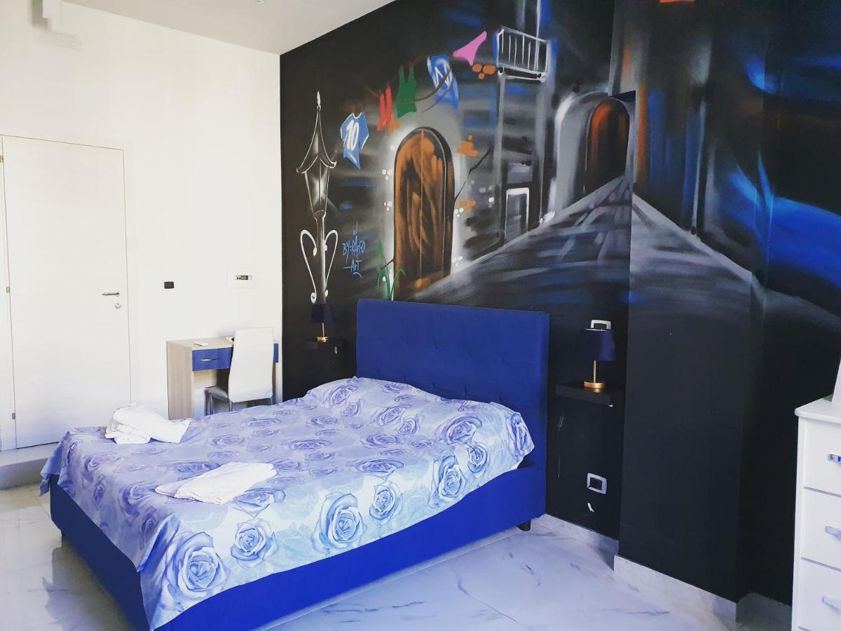 Civico 109 Bed & Breakfast Napoli Bagian luar foto